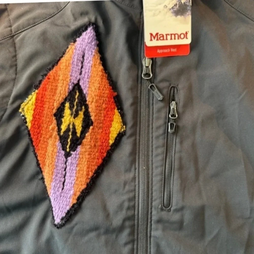 Upcycled‎ Marmot Approach Vest Men's M Lightweight Outdoor Aztec Blanket patch - Picture 3 of 9